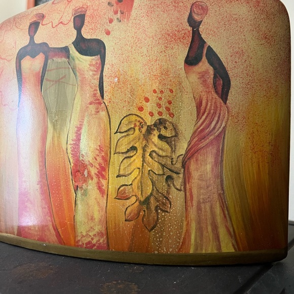 Square Thin Ceramic Decorative Vase - Picture 5 of 10